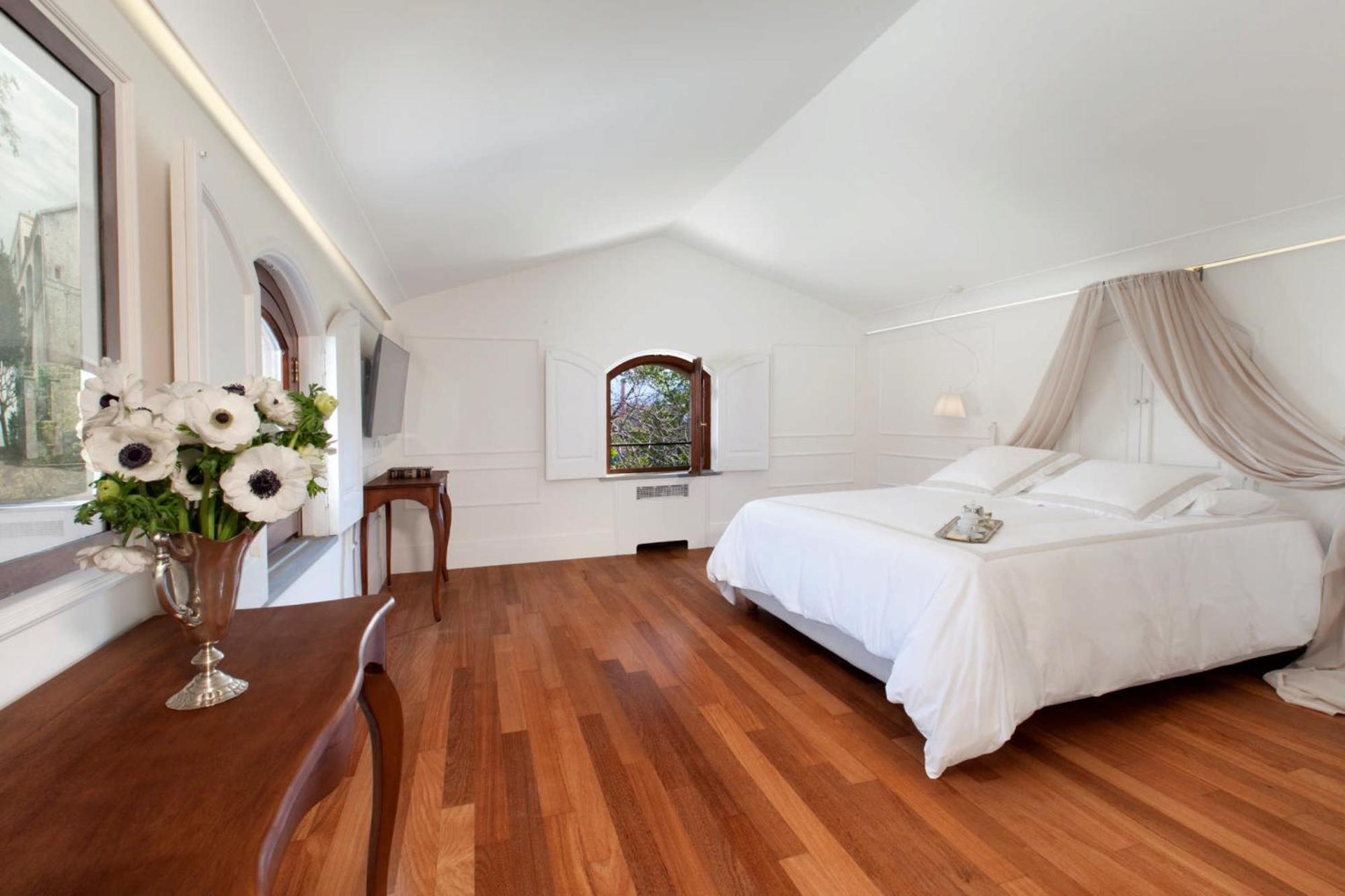 Amore Rentals - Villa Ebe Sorrento Exterior photo