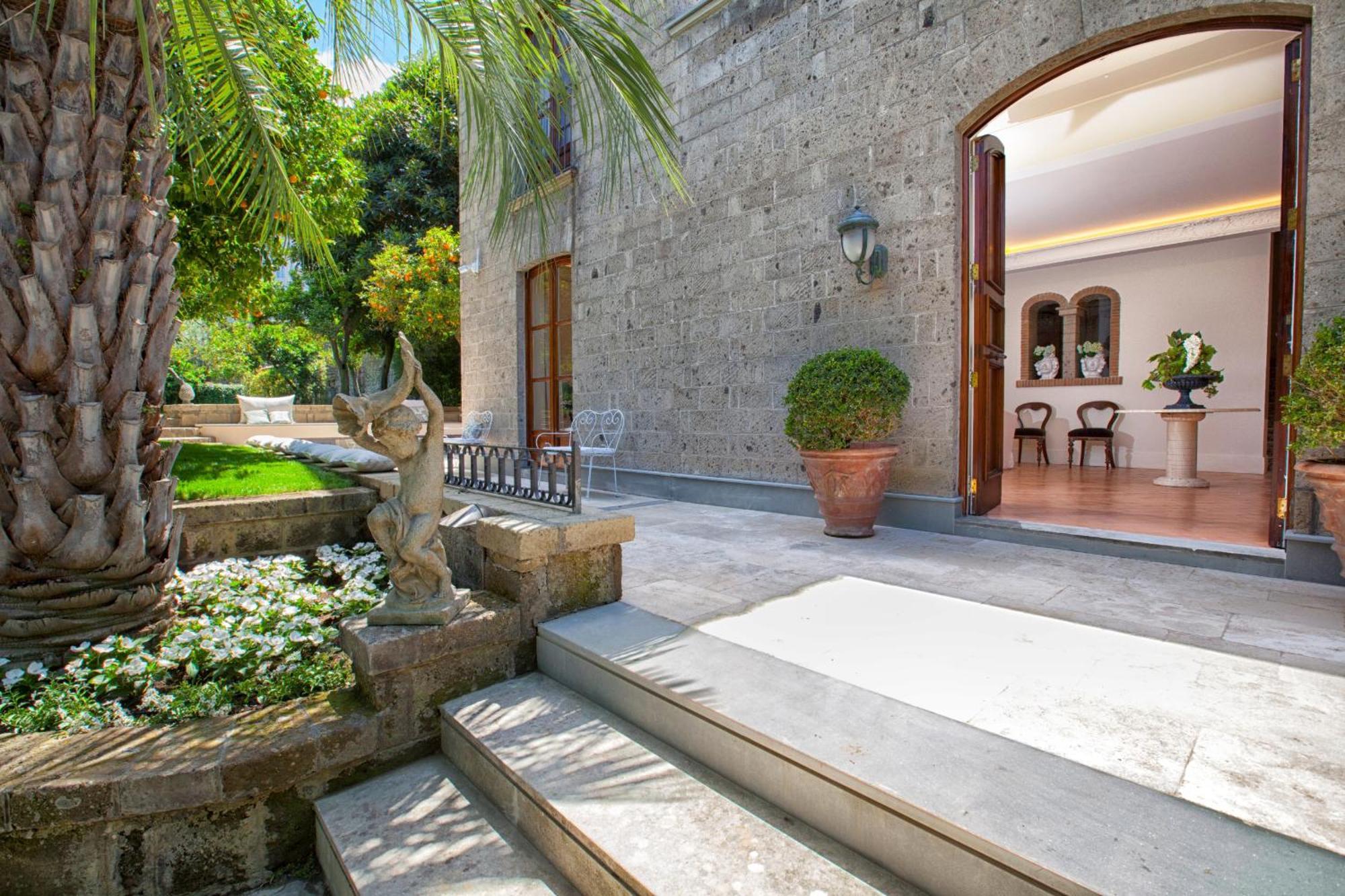 Amore Rentals - Villa Ebe Sorrento Exterior photo